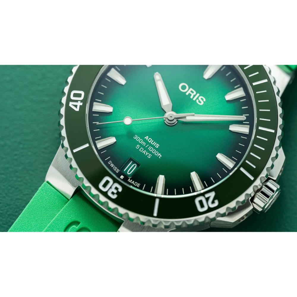 Oris Aquis Date Calibre 400 Automatic Watch