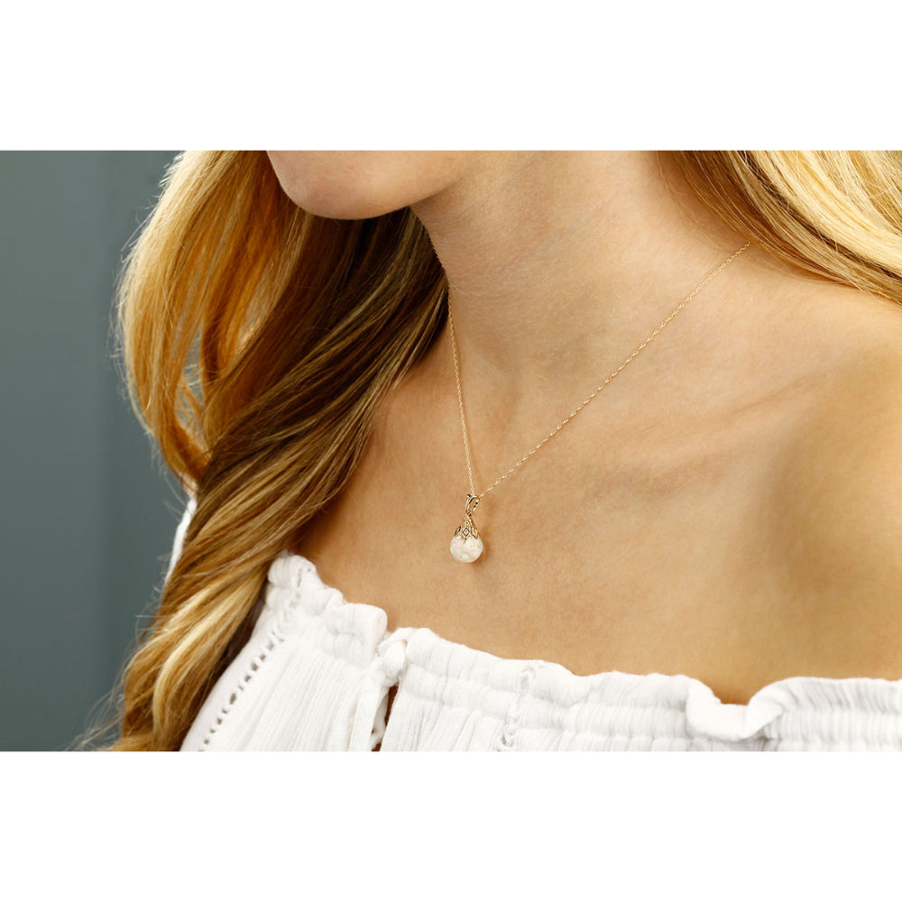 14k Gold Floating Opal Pendant Necklace