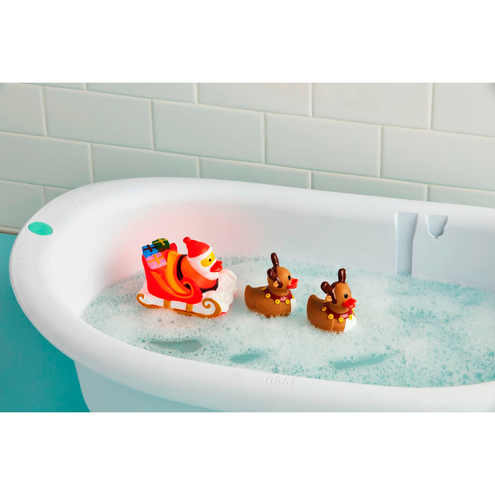 Santa and reindeer ducks bath toy set