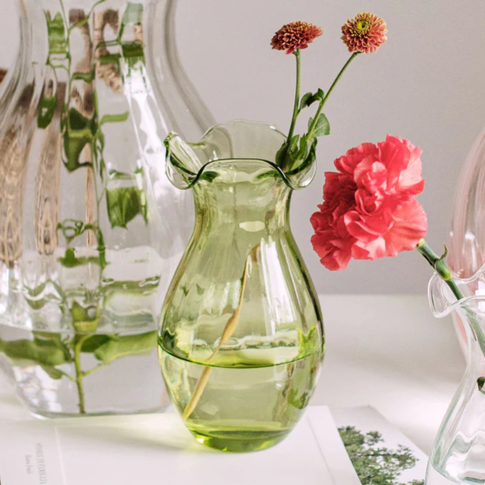 Vietri Hibiscus Pink Glass Vertical Fluted Small Vase