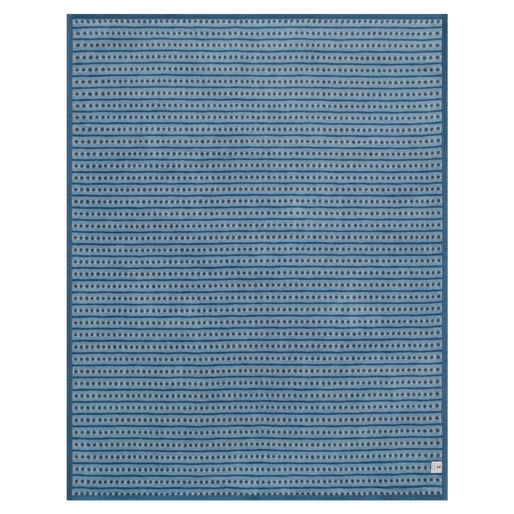 ChappyWrap Beach Pebble Cornflower Blanket