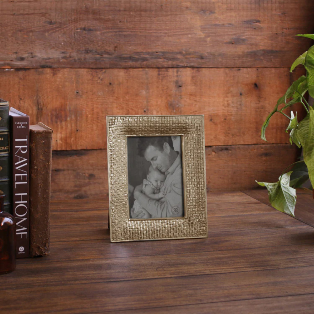 Beatriz Ball Sierra Modern Nassau Frame-5x7