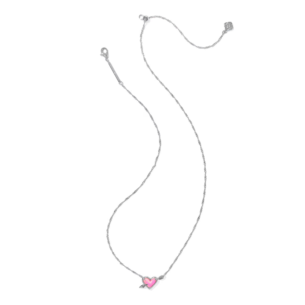 Kendra Scott Ari Heart Arrow Short Pendant Necklace