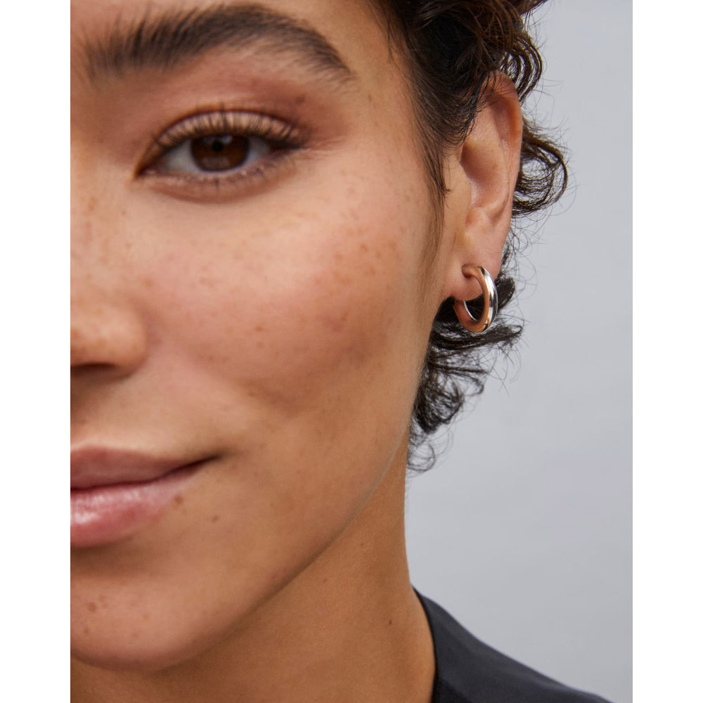 Kendra Scott Colette Huggie Earrings