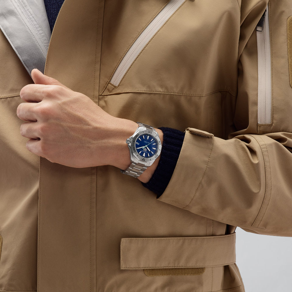 Tag Heuer Aquaracer Professional 200 Solargraph