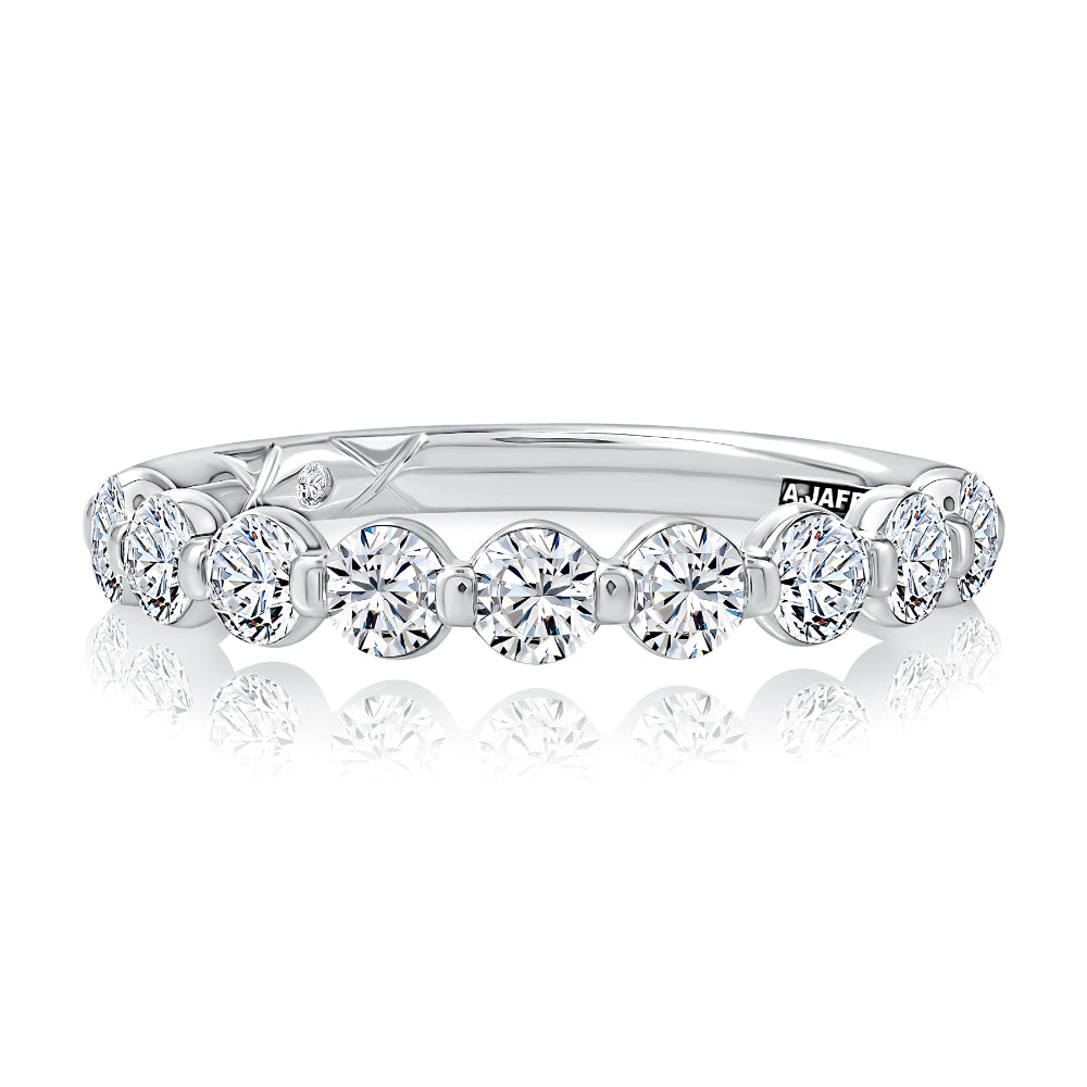A. Jaffe 14k Gold Shared Prong Round Diamond Halfway Wedding Band
