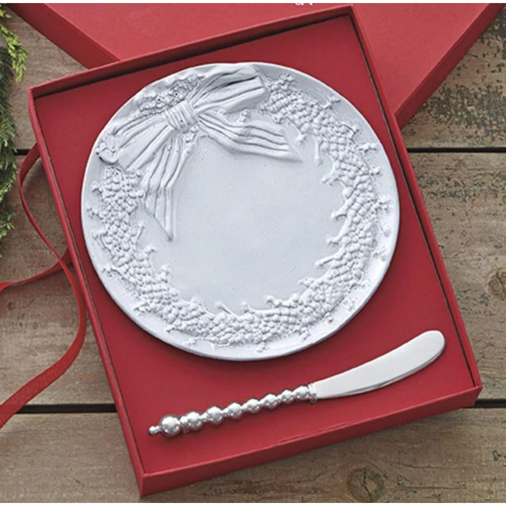 Mariposa Ceramic Wreath Canape Plate & Beaded Spreader