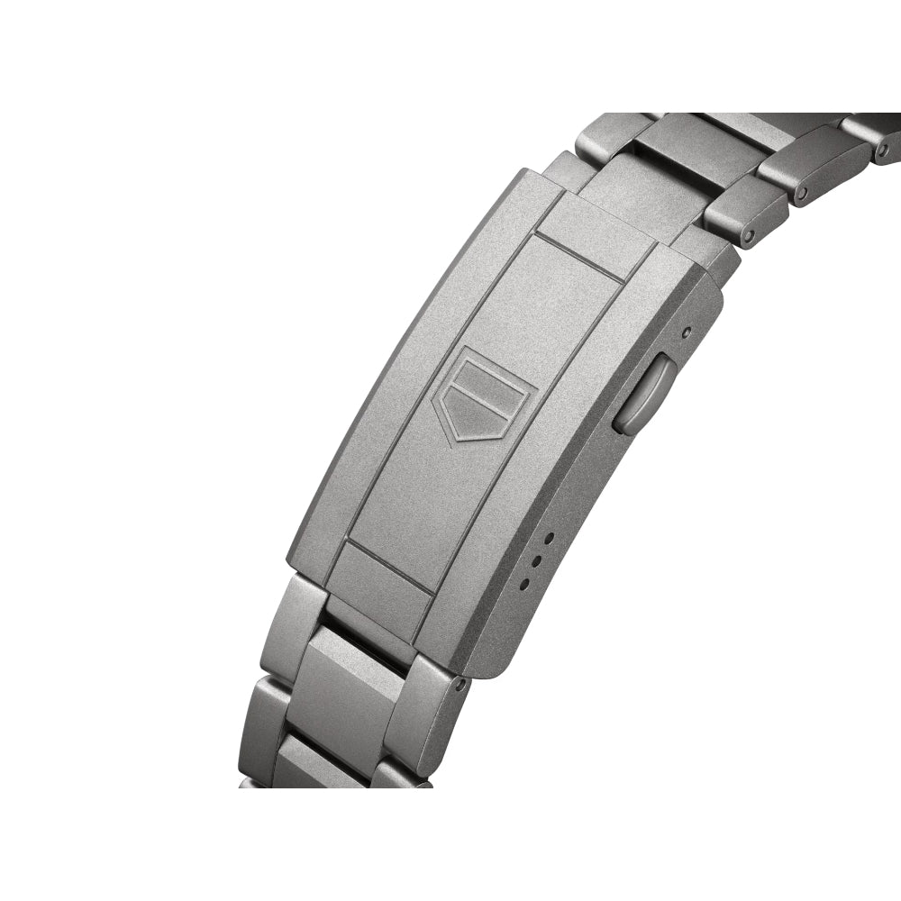 Tag Heuer Aquaracer 40mm Professional 200 Solargraph Titanium Watch