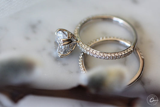 two rings laying next to each other