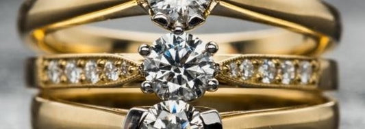 gold engagement ring