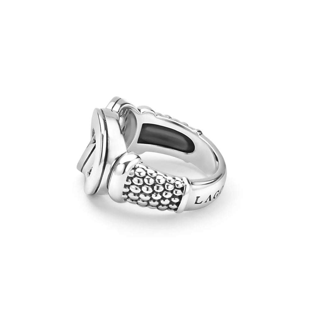 Signature caviar beading on the sides of ring 