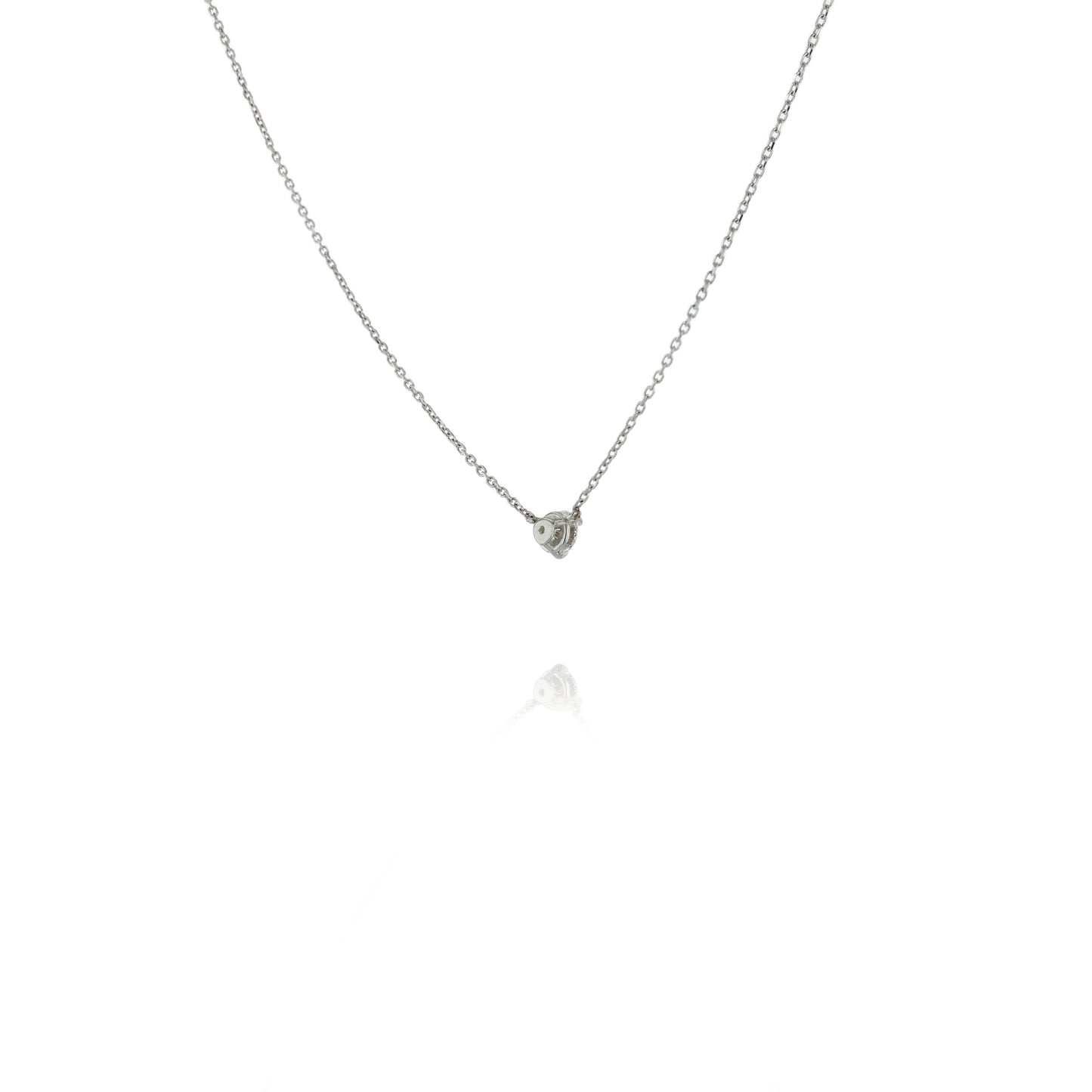 Estate 14 Karat White Gold Solitaire Diamond Stationary Pendant Cable Chain Necklace