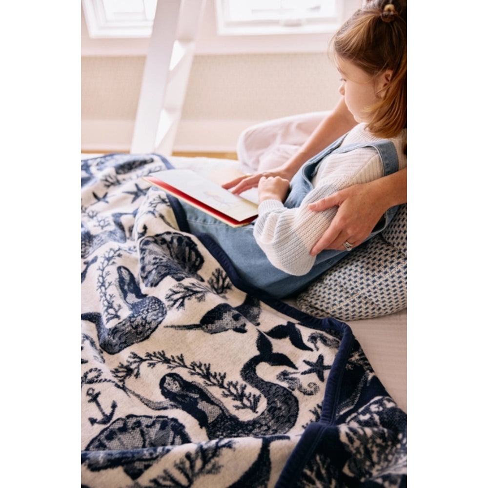 ChappyWrap Siren's Song Blanket