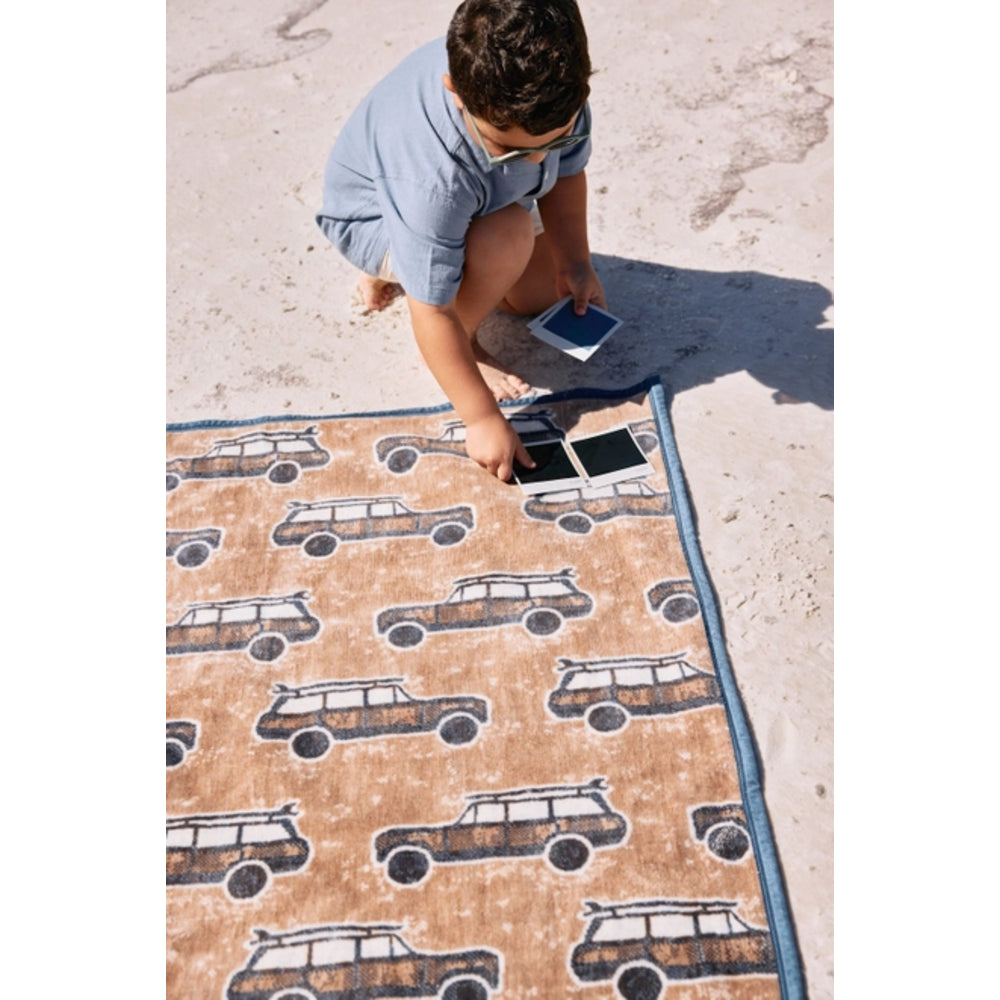 ChappyWrap Surf Wagon Midi Blanket