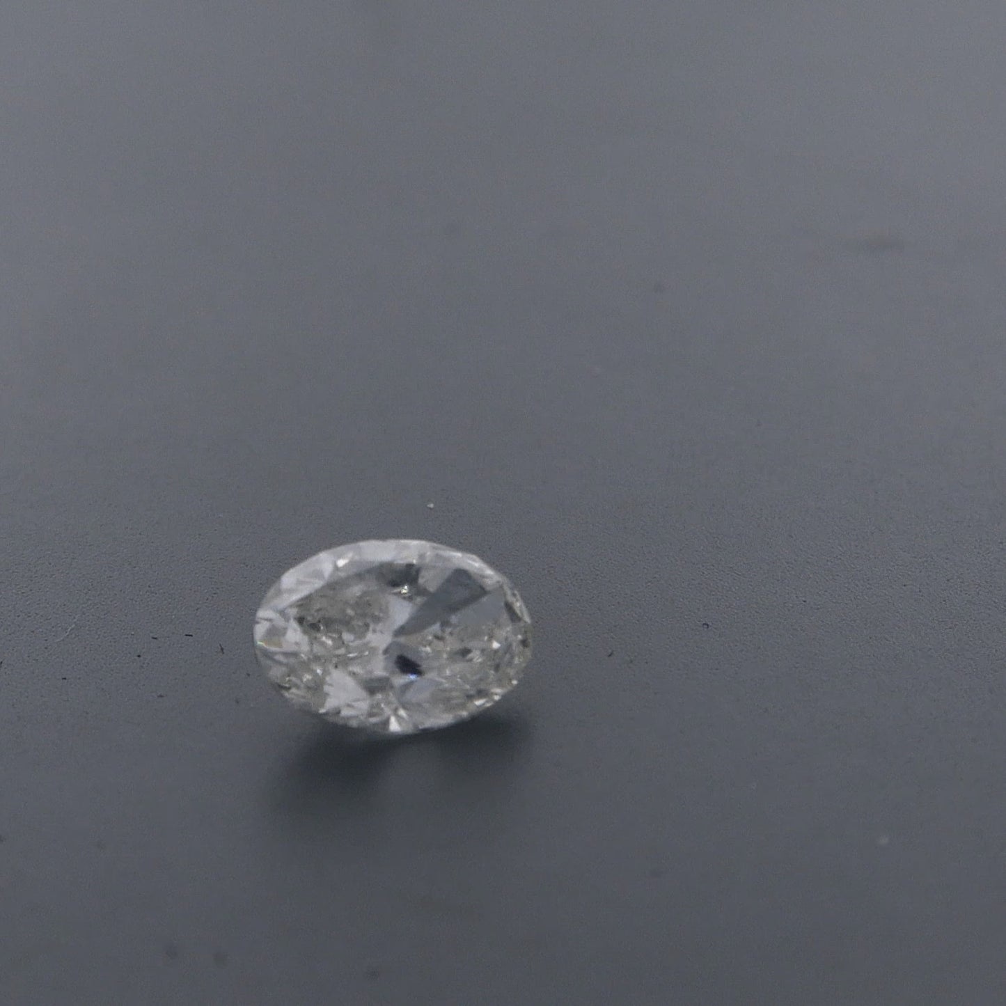 Oval 1.01ct HSI1 with GIA Certification