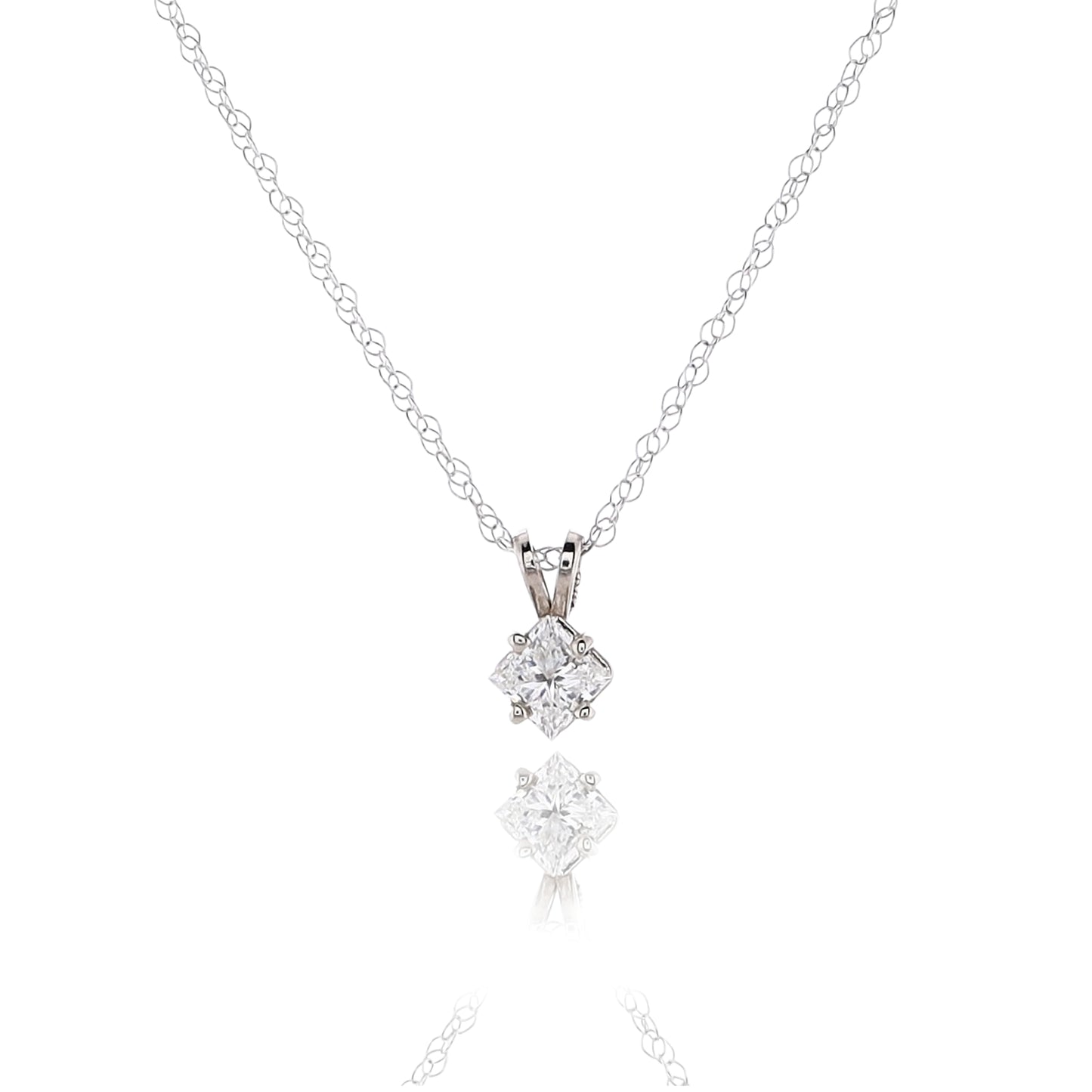 Estate 14 Karat White Gold Solitaire Diamond Pendant Necklace