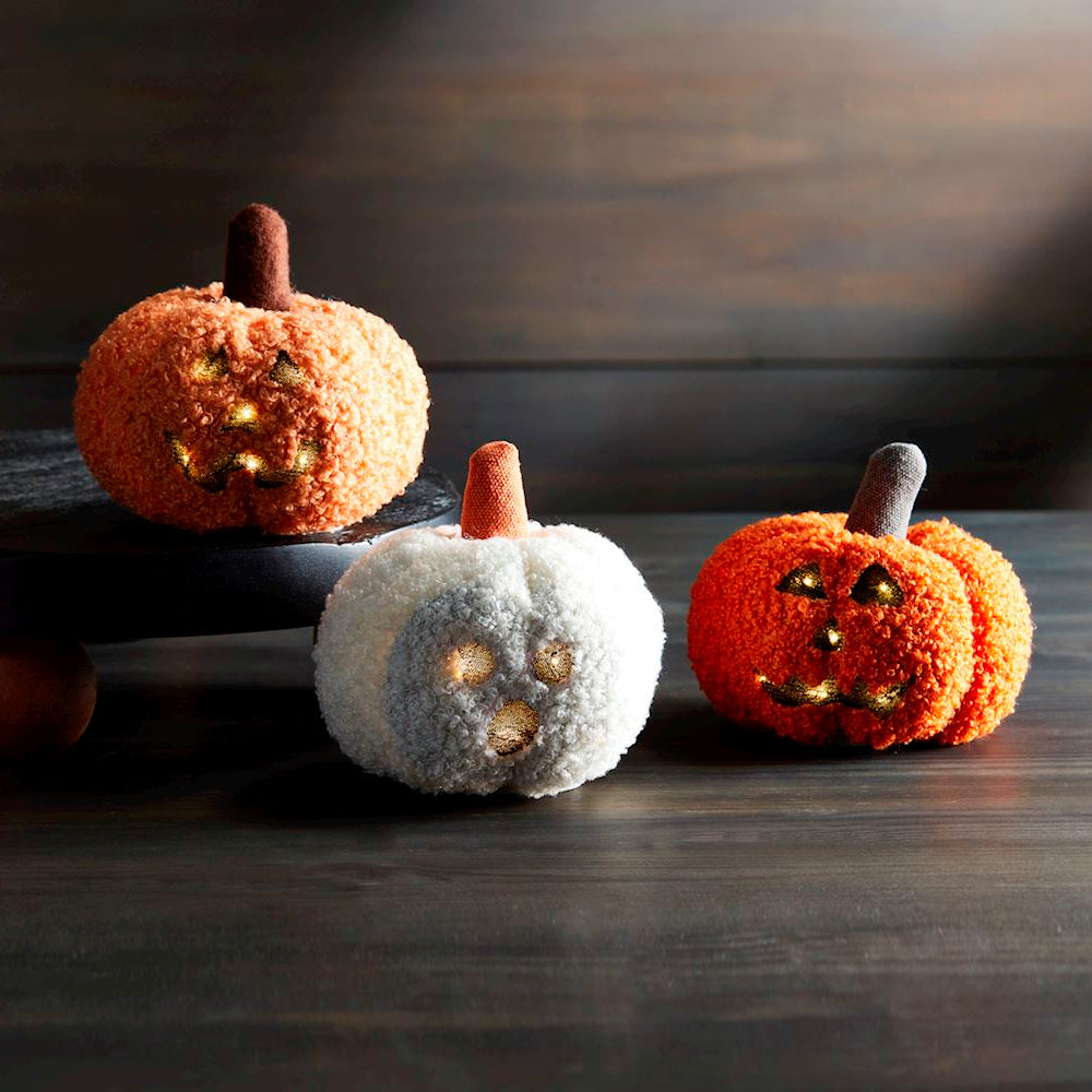 Mud Pie Mini Light-Up Shearling Pumpkins – Smyth Jewelers
