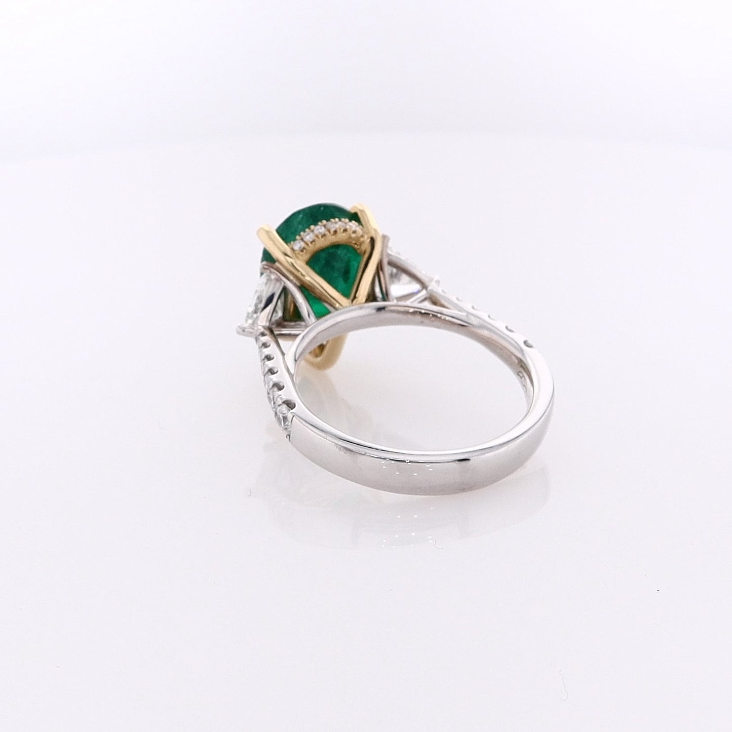Estate 18 Karat Two Tone Emerald with AGL Certification and Diamond Ring