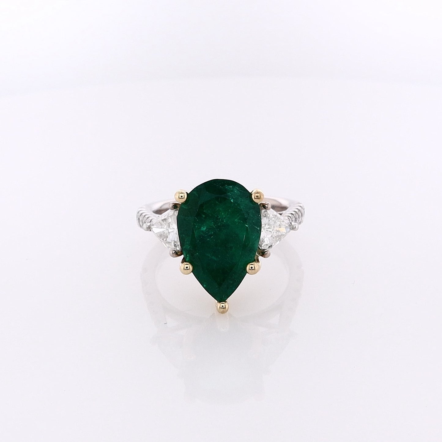 Estate 18 Karat Two Tone Emerald with AGL Certification and Diamond Ring