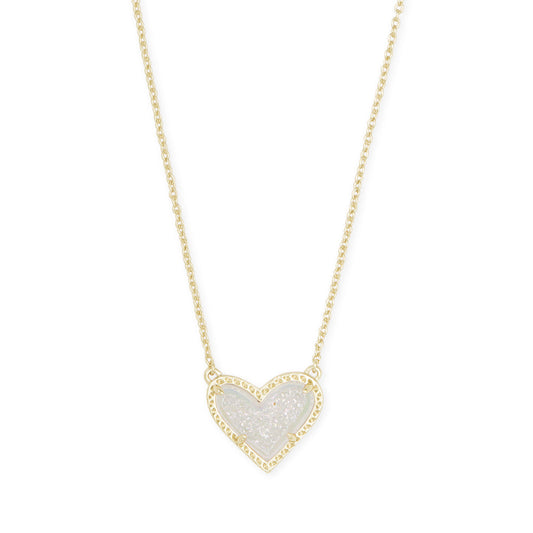 Kendra Scott Ari Heart Gold Pendant Necklace