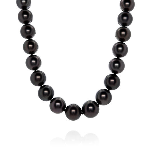 Estate Mikimoto 18k White Gold Graduated Black South Sea Pearl Necklace