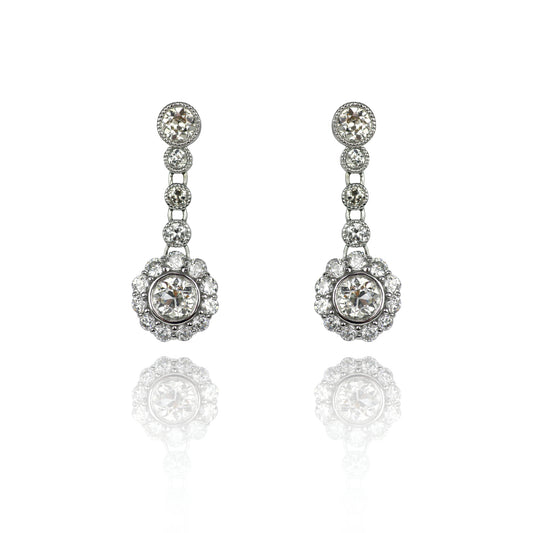 Estate 18 Karat White Gold Milgrain Dangle Diamond Earrings