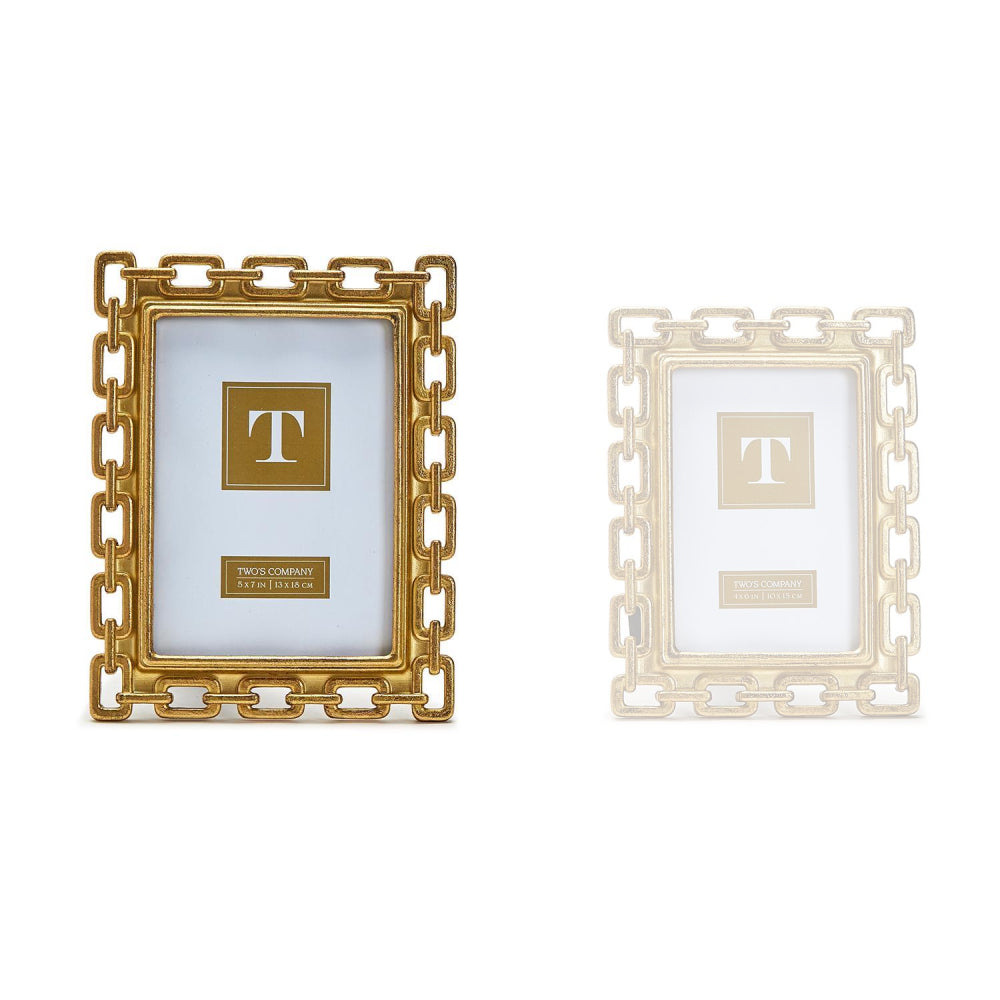 5x7 gold chain picture chain on a white backround. 