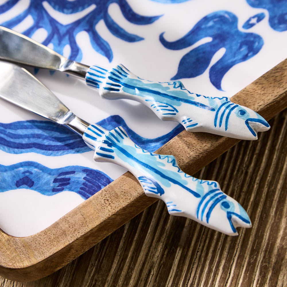 Two's Company Fish Handle Spreaders on Gift Card Set of 2