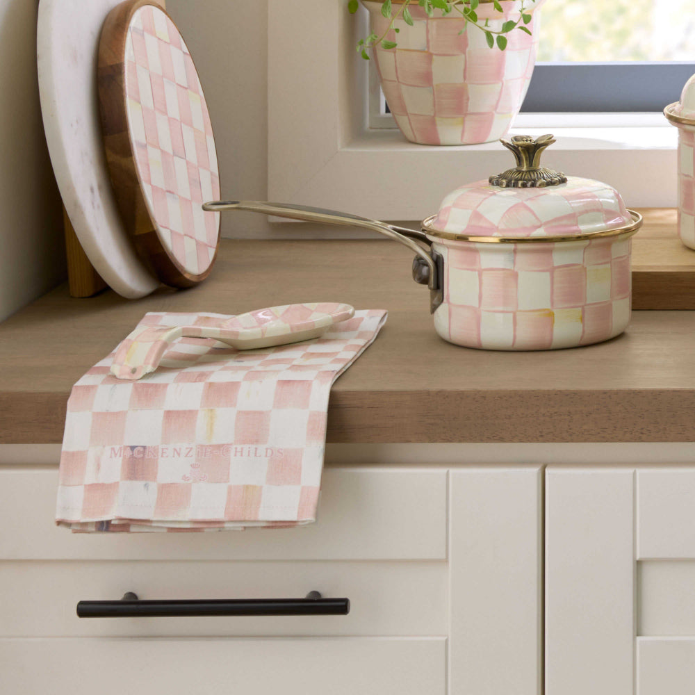 Rosy Check kitchen decor on kitchen display 