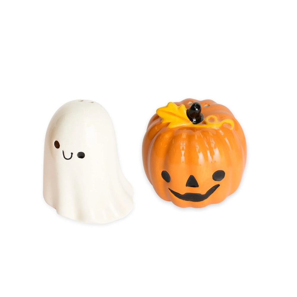 Salt and pepper shakers shaped like a ghost and a pumpkin on a white background