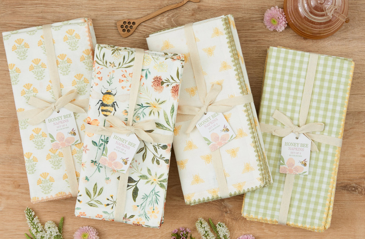 Design Imports Little Bee Print Napkins - Set of 4