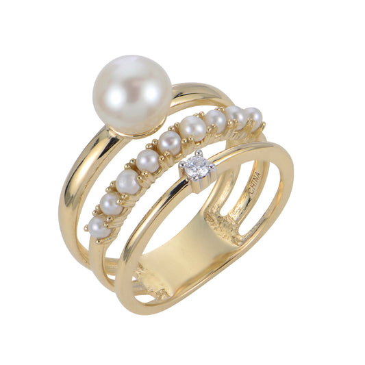 14k Gold Freshwater Pearl and Diamond Ring