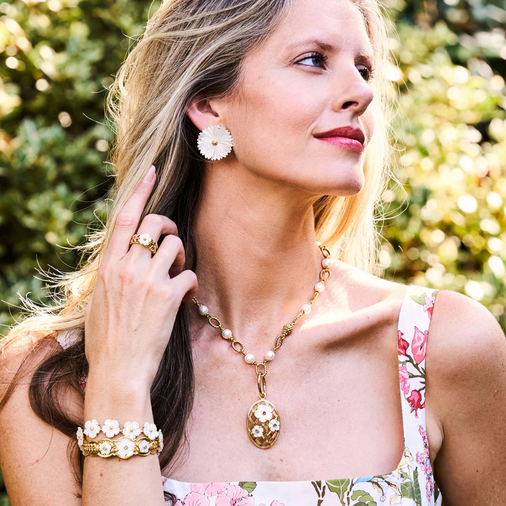 Capucine De Wulf Mermaid Garden Blossom Stud Earrings - Mother of Pearl