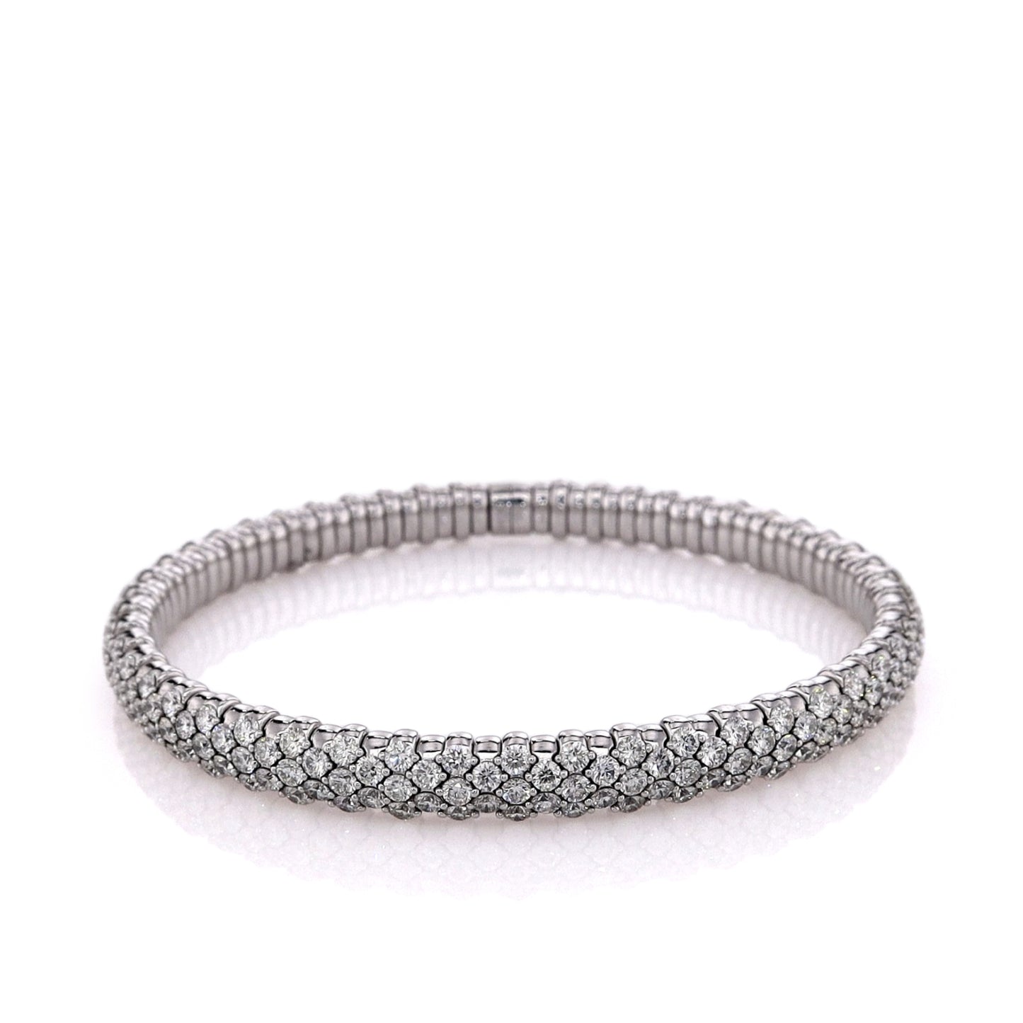 14k White Gold 6.26ct Stretch Diamond Bangle Bracelet