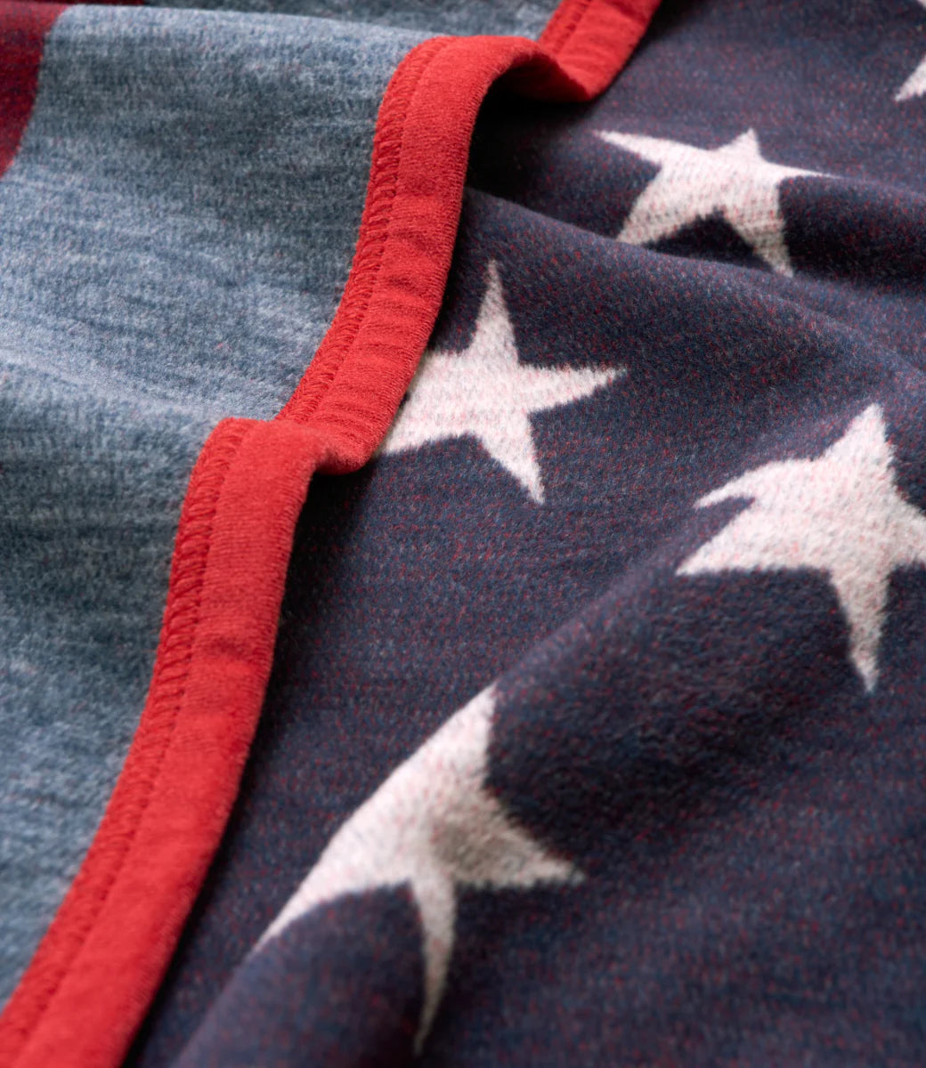 ChappyWrap American Flag Blanket