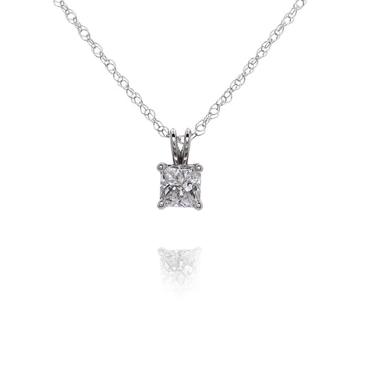 Estate 14 Karat White Gold Solitaire Diamond Pendant Necklace