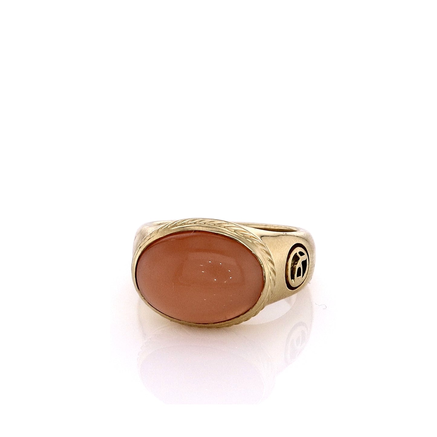Estate David Yurman 18k Yellow Gold Oval Peach Moonstone Ring