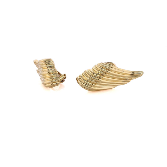 Estate 18 Karat Yellow Gold Earrings Ribbed Wing Design Clip On Earrings