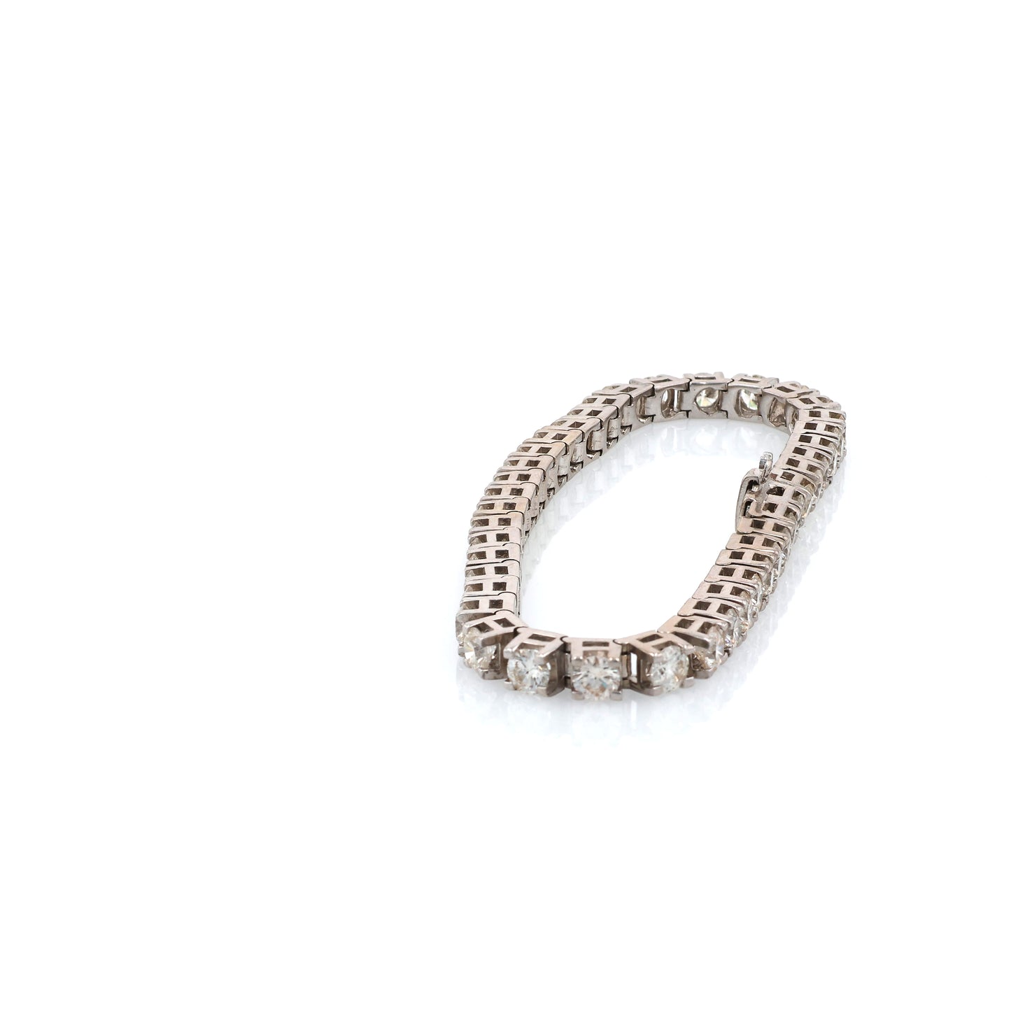 Estate 14 Karat White Gold Diamond Tennis Bracelet