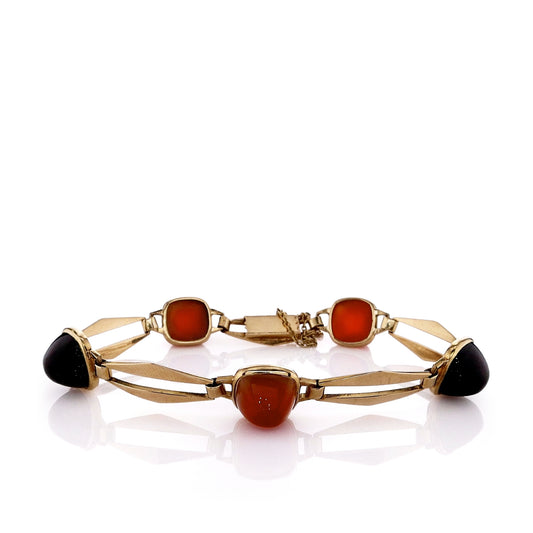 Estate 18k Yellow Gold Alternating Sugarloaf Carnelian and Onyx Bracelet