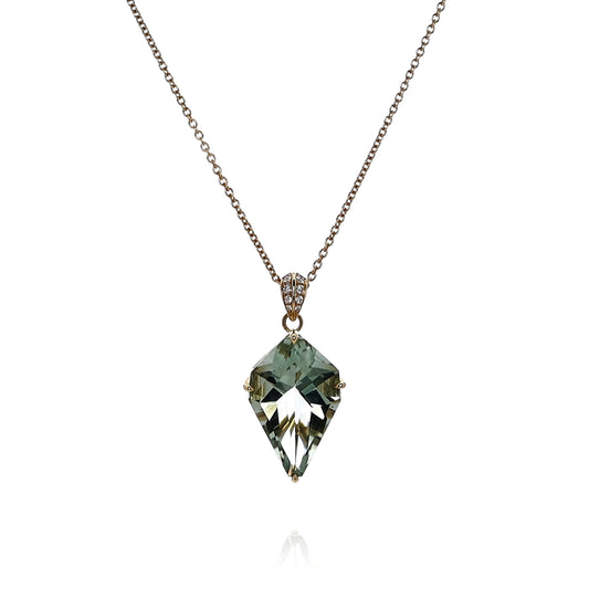 Lisa Nik 18k Yellow Gold Kite Shaped Green Quartz Pendant Necklace