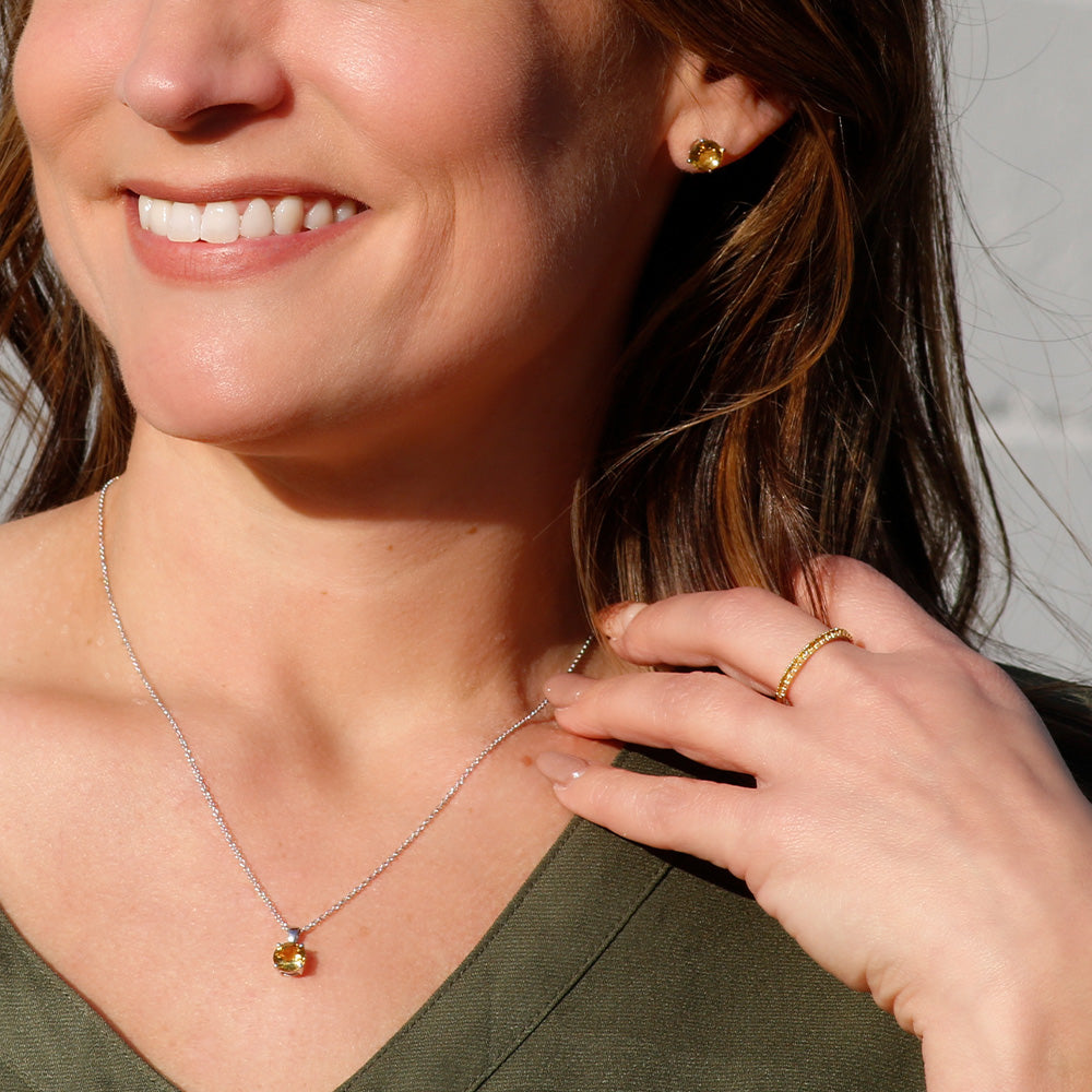 Smyth Jewelers Solitaire Gemstone Pendant