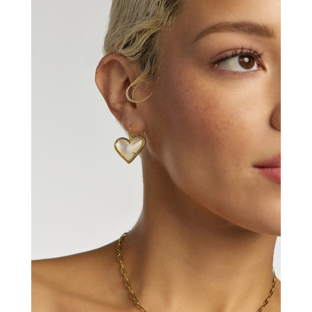 Kendra Scott Ari Heart Statement Drop Earrings in Ivory Mother of Pearl