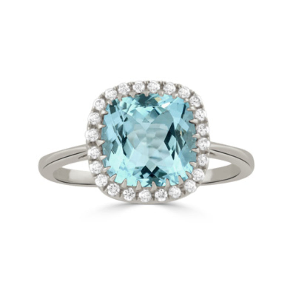 18k Gold Sky Blue Topaz Ring with Diamonds