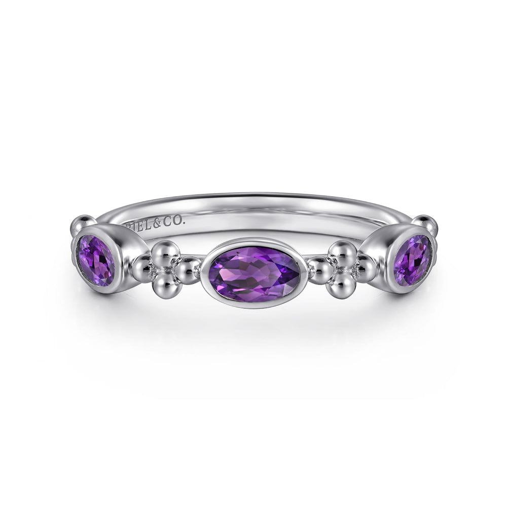 Sterling Silver ring with Amethyst gemstones 