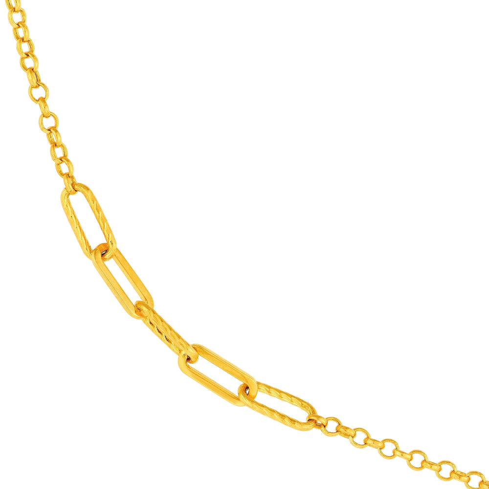 Close up of textured and polished links 