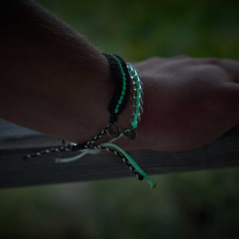 4Ocean Deep Sea Beaded Bracelet - Black + Glow
