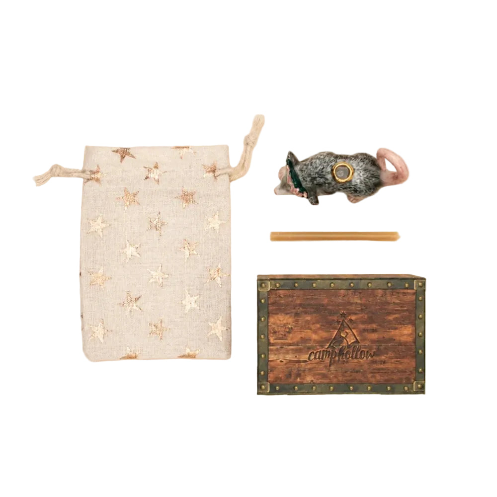 Camp Hollow Possum Cake Topper