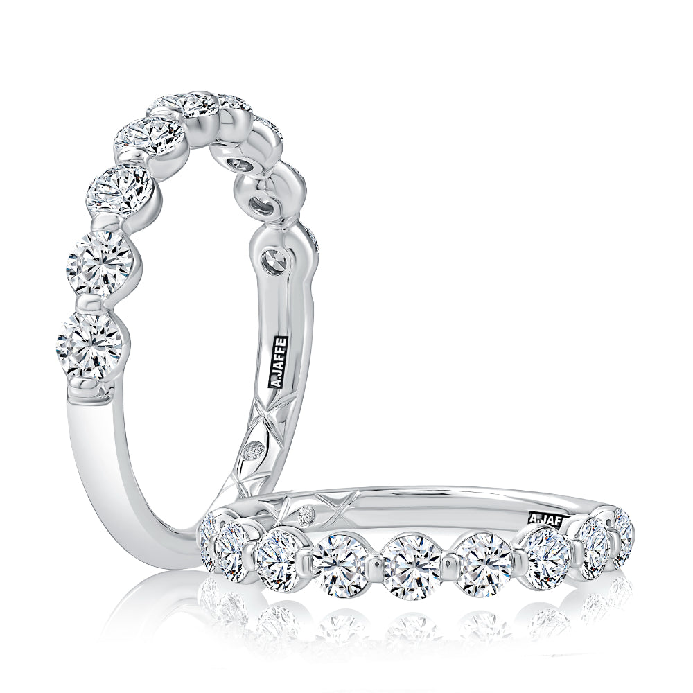 A. Jaffe 14k Gold Shared Prong Round Diamond Halfway Wedding Band