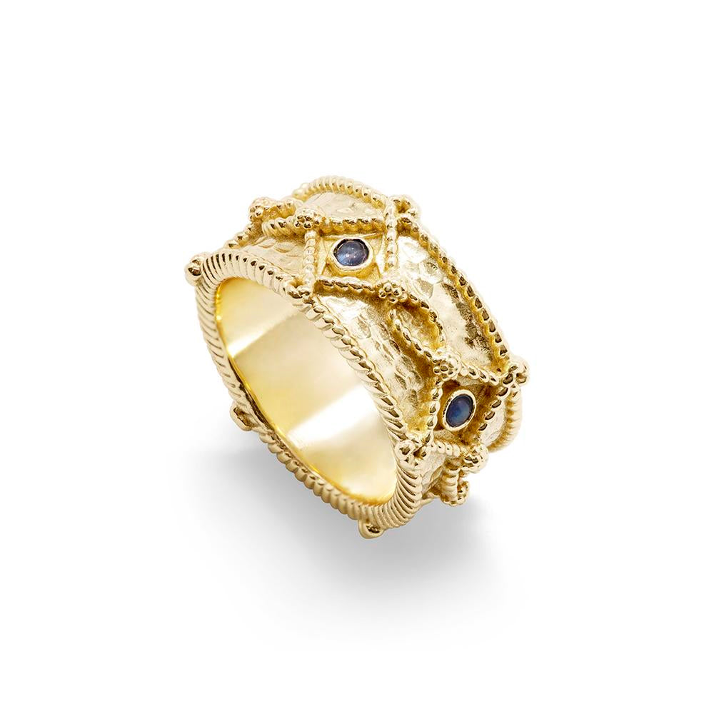 Capucine de Wulf Victoria Ring Band in Hammered Gold/Blue Labradorite